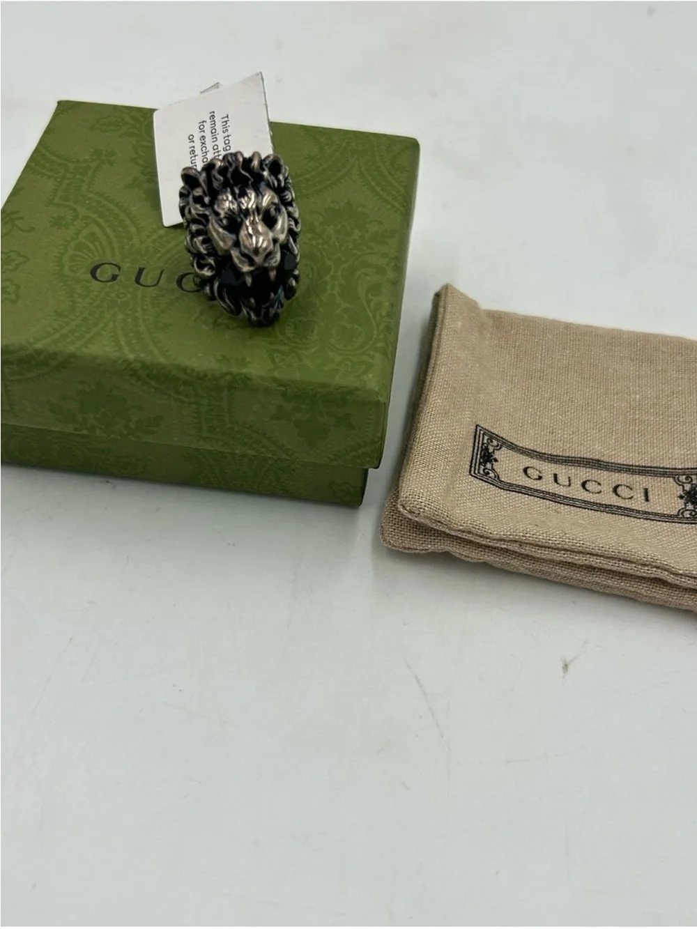 Unisex Gucci, iconic Lionhead silver ring featuring black Crystal size 11 Italy